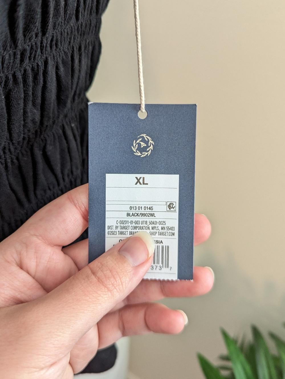 Universal Thread | Target Black Smocked Ruffle Hem Tank Top XL - Picture 5 of 9